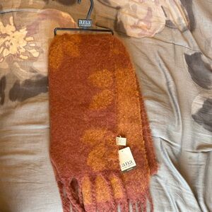 A.N.A Warm Rust Scarf with Fringe (adult)